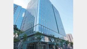 [창간 95주년/똑똑한 금융]번호 입력 없는 스마트OTP 첫 도입