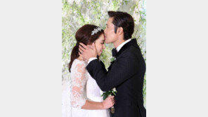 이민정 득남,  이병헌 촬영 일정 조정 지난 27일 귀국…이미정 산후조리 함께