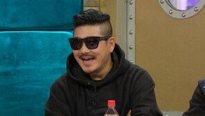 ‘라디오스타’ 이현도 “여자친구 있다”… ‘방송 최초’ 고백