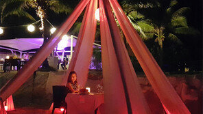 안재욱, 최현주 손에 끼워 주며 깜짝 프러포즈… 행복한 모습 ‘눈길’