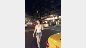 유승옥, ‘小頭+아찔 볼륨’ 인증샷…“바비인형이 걸어 다니네”