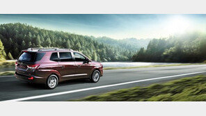 쌍용차, 코란도 투리스모 익스트림 “합리적 가격에 특별사양 추가”