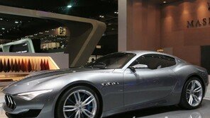 [서울모터쇼]마세라티, 100년 후 미래 ‘알피에리 콘셉트카’ 공개