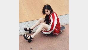 이유비, 아찔한 하의실종 ‘각선미 자랑’… “촬영 중”