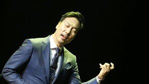 이문세, 목에 힘 빼고 경쾌하게 돌아왔다