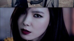 신보라 티저, 강렬한 스모키… ‘男心 사로잡아’