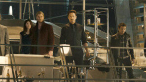 영화 속 ‘닥터 조’는 마블 히어로 ‘아마데우스 조’와 닮아