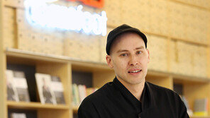 [Q매거진]모던한 디자인에 똑똑한 기능 담아… “이게 바로 헤드 스타일” 