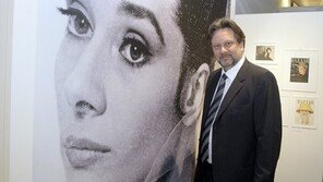 ‘세월호 기억의 숲’ 제안한 오드리 헵번 아들 션 “희생자 영원히 기억할 것”