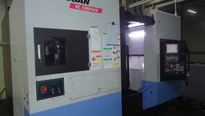 [CEO&]한영정밀㈜, “꿈 많던 소년이 국내 최고 정밀부품 만들죠”