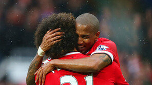 맨시티 꺾은 맨유 에슐리영 “시끄러운 이웃을 조용히 만들고 싶었다”