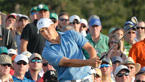 21세 스피스, 마스터스를 품다…우즈 이어 두번째 최연소 등극