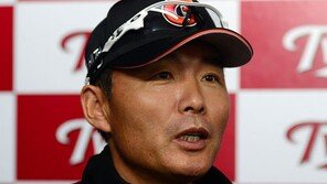 김태균 왜 뺐나…한화와의 재대결 벼르는 롯데