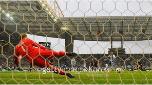 포르투, 바이에른 뮌헨 3-1 ‘대파’…콰레스마 2골 폭발