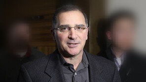 주한미군 사령관 “사드 한반도 배치 필요”, A-10기의 퇴역은 결국…