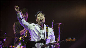 “노을진 창가에 앉아…” 끝내 눈물 떨군 이문세 