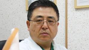 [굿스파인병원]‘오십견’ 단 하루면 팔을 올릴 수 있다