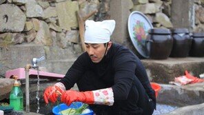 중산층 상징 ‘집과 차’ 포기 거세된 욕망을 식탐으로 분출?