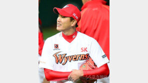 “광현아, 맞혀 잡아라”