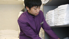 국내 1호 발달장애인 호텔리어 이상혁씨의 ‘새 삶’