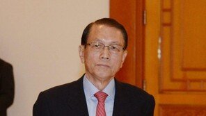 김기춘 일본 출국…‘도피성 출국’ 의혹에 “20일에 귀국한다”