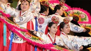 들리지 않아도… 서울농학교 아름다운 부채춤