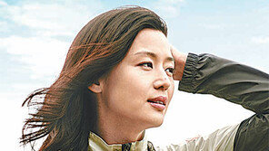 네파, 방수·방풍 소재 최적화 믹스… 날씨 변덕에도 쾌적한 활동을