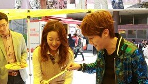 성룡, ‘앵그리맘’ 김희선 위해 밥차 선물… JJCC까지 ‘출동’