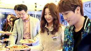 ‘앵그리맘’ 김희선 “고마워요, 성룡 오빠”