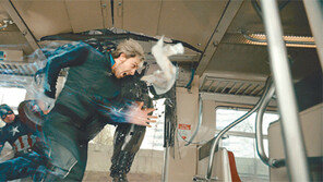 기대 모은 한국 장면 8분 남짓… 한강 빼곤 홍보효과 “글쎄”