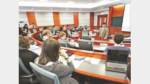 [한국형 MBA]기업현장+특성화… 글로벌 명문으로 큰다 