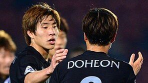 [오버헤드킥] 성남 김두현 영문명, 왜 ‘DO HEON’인가