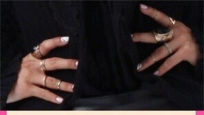 ‘황금락카 두통썼네’, 진짜 정체는?… “네일아트, 루나와 똑같아” 