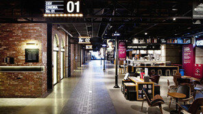 [디자인 경영]CJ그룹, 예술을 입은 CGV, 문화의 중심지로 