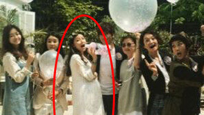 지성-이보영 깜짝 베이비샤워 파티…만삭에도 아름다운 자태 눈길