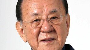 80세 DJ “애청자 3000명 매일 찾아와요”