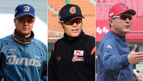 [스토리 베이스볼] 김경문 감독 등번호 ‘행운(7)·불운(4)’ 공존