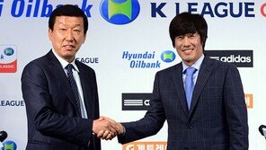 최강희 “결승전처럼 싸울것” vs 서정원 “1골 내주면 2골 넣겠다”