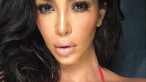 유명 女방송인, 남편에게만 보여줬던 자신의 누드사진을…‘어머’