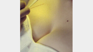 장현승 ‘니가 처음이야’ 티저, ‘란제리 차림’ 황승언 가슴에 손으로…‘아찔’