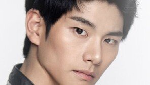 ‘이이경 父’ 이웅범 LG이노텍 사장, 연봉 10억 2400만 원