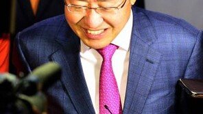 모래시계 박상원 실모델 검사 홍준표, ‘성완종 리스트’ 파문에 그만…‘씁쓸’