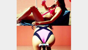 박진영 ‘어머님이 누구니’ MV, 유튜브 1000만 돌파…34인치 애플힙 뒤태보니? ‘아찔’