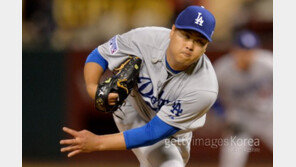 류현진 불펜피칭 중단…복귀 미뤄질듯