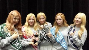 레드벨벳 男 매니저, 팬들에 ‘XX’ 쌍욕? 웬디-아이린-슬기-조이-예리 반응은…SM ‘사과’