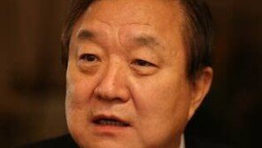 정대철 “정청래식 정치, 천박하고 싸가지 없어” 질타