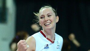 [V리그 레이더] “지난 시즌 한 명 몸값으로 6명 데려왔다”