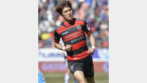 부산전 1-2·성남전 2-2…우울한 포항, 김승대마저 부상