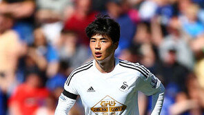 스완지 역대 최고 시즌, 최다 득점 기성용의 힘