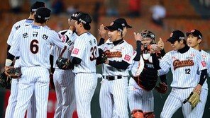 임재철 결승 스퀴즈, 롯데 6연패 끊었다